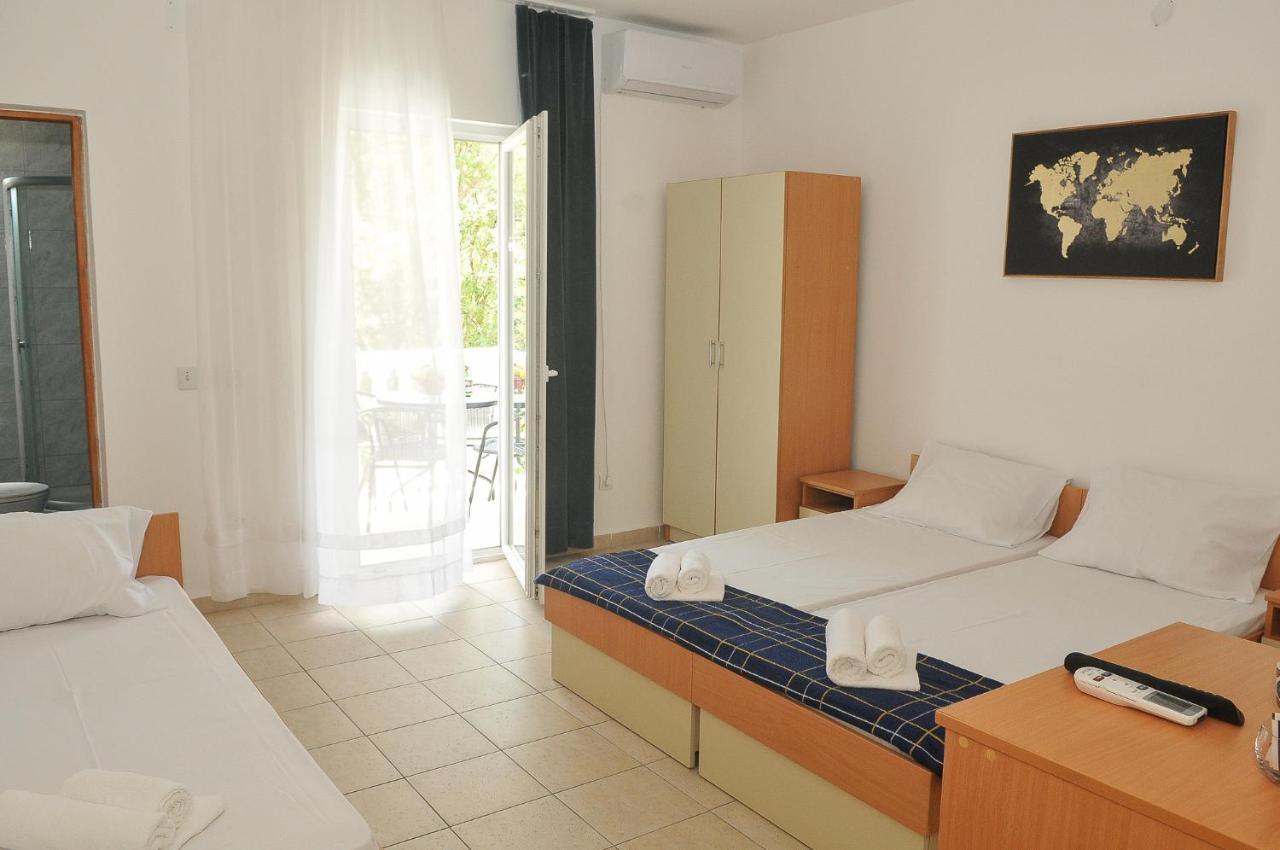 Guest House Markovic Будва Екстериор снимка