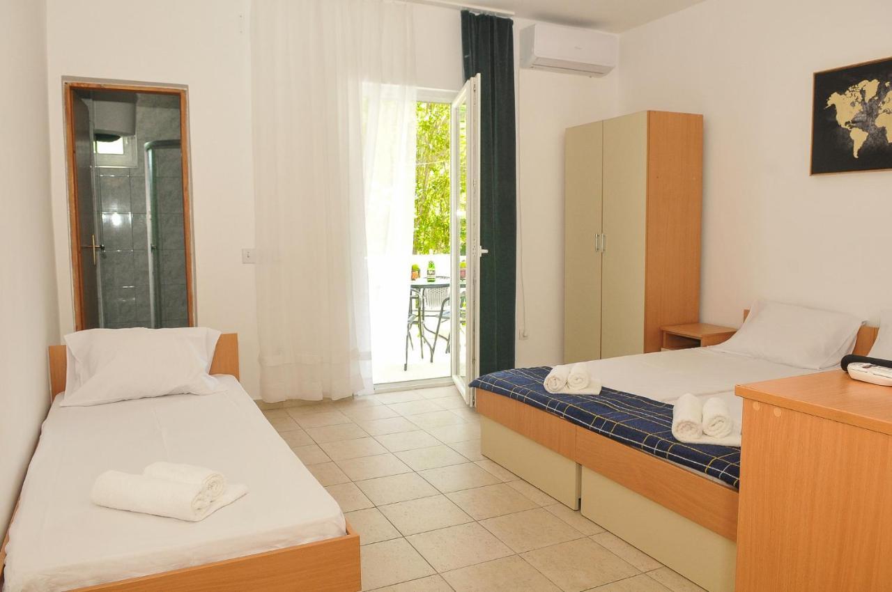 Guest House Markovic Будва Екстериор снимка